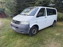 VW T5 9 osobowy