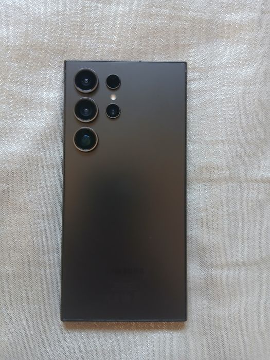 Samsung S24 Ultra 512GB em estado novo