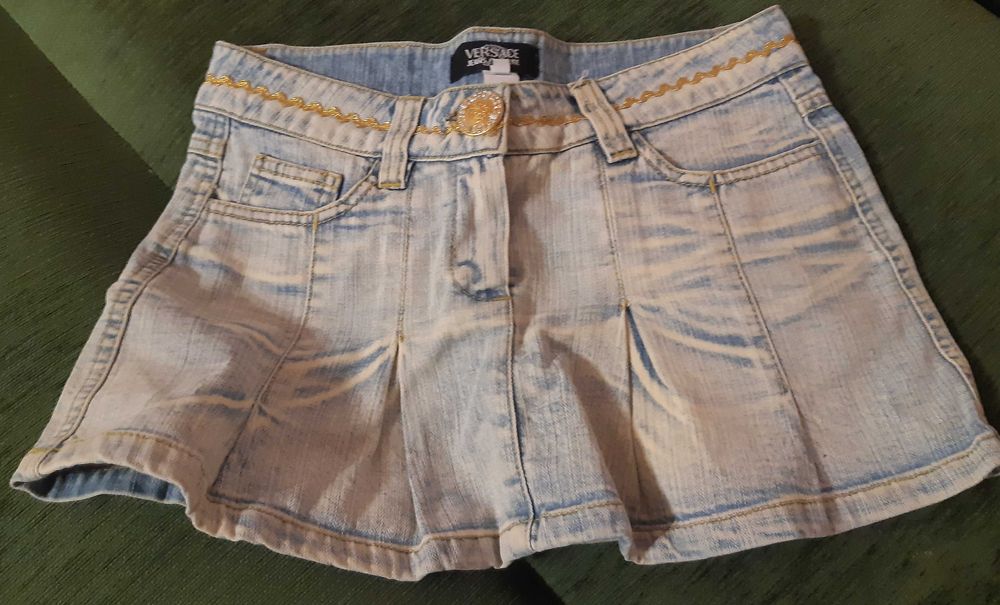 Продам юбку,шорты