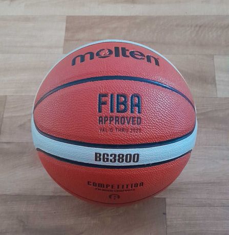 piłka do koszykówki Molten bg 3800