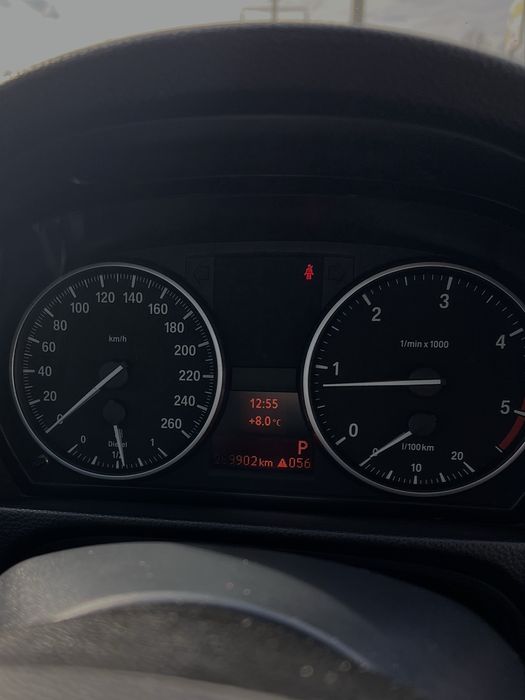 BMW E90 2009 2.0 дизель