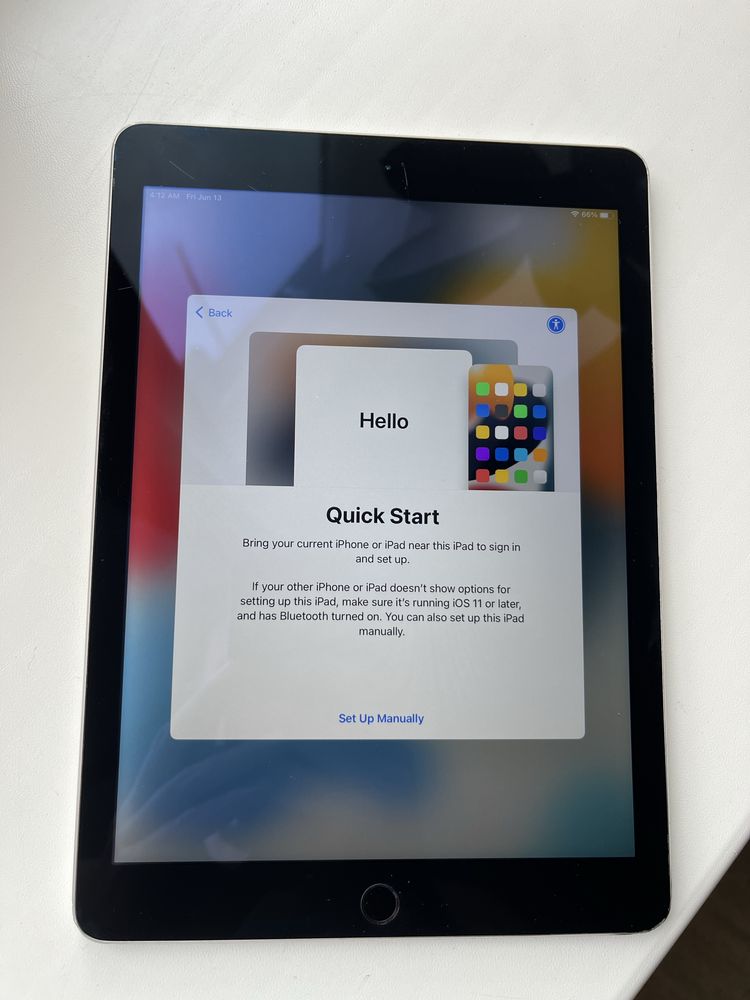 Apple iPad Air 2 16Gb модель А1566 iCloud