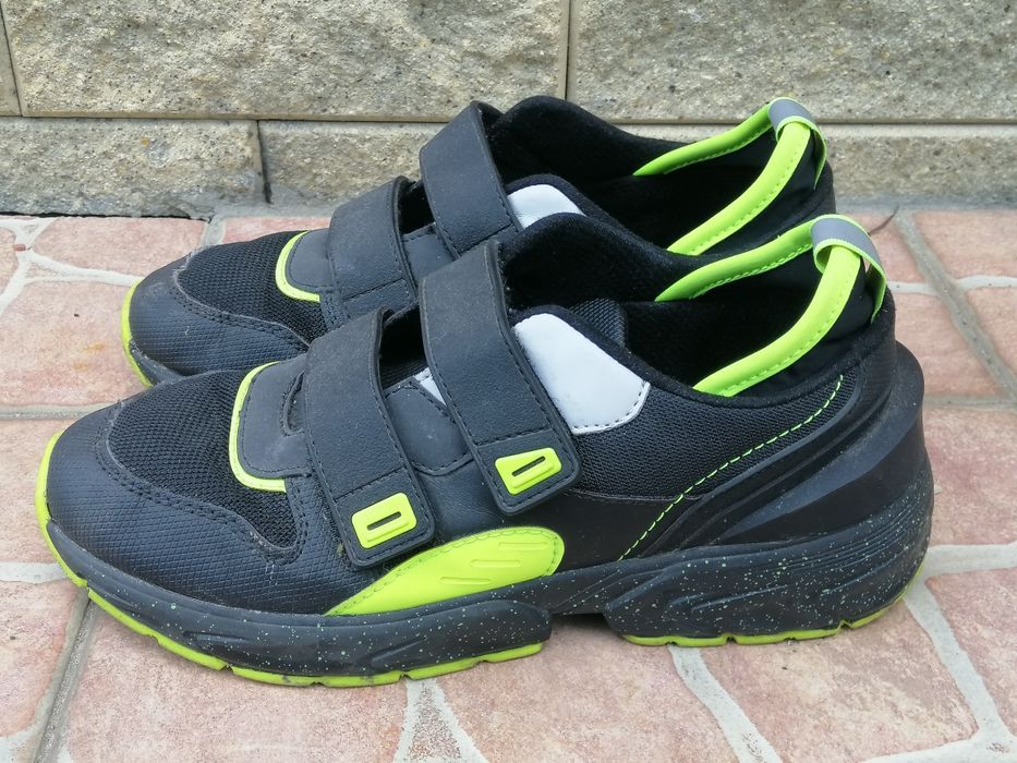 Кроссовки Zara р 39