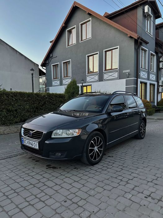 Volvo V50 1.6 дизель 2010