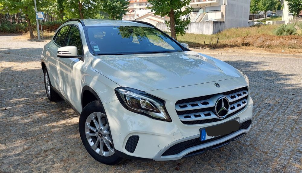 Mercedes Benz GLA 180 Sport