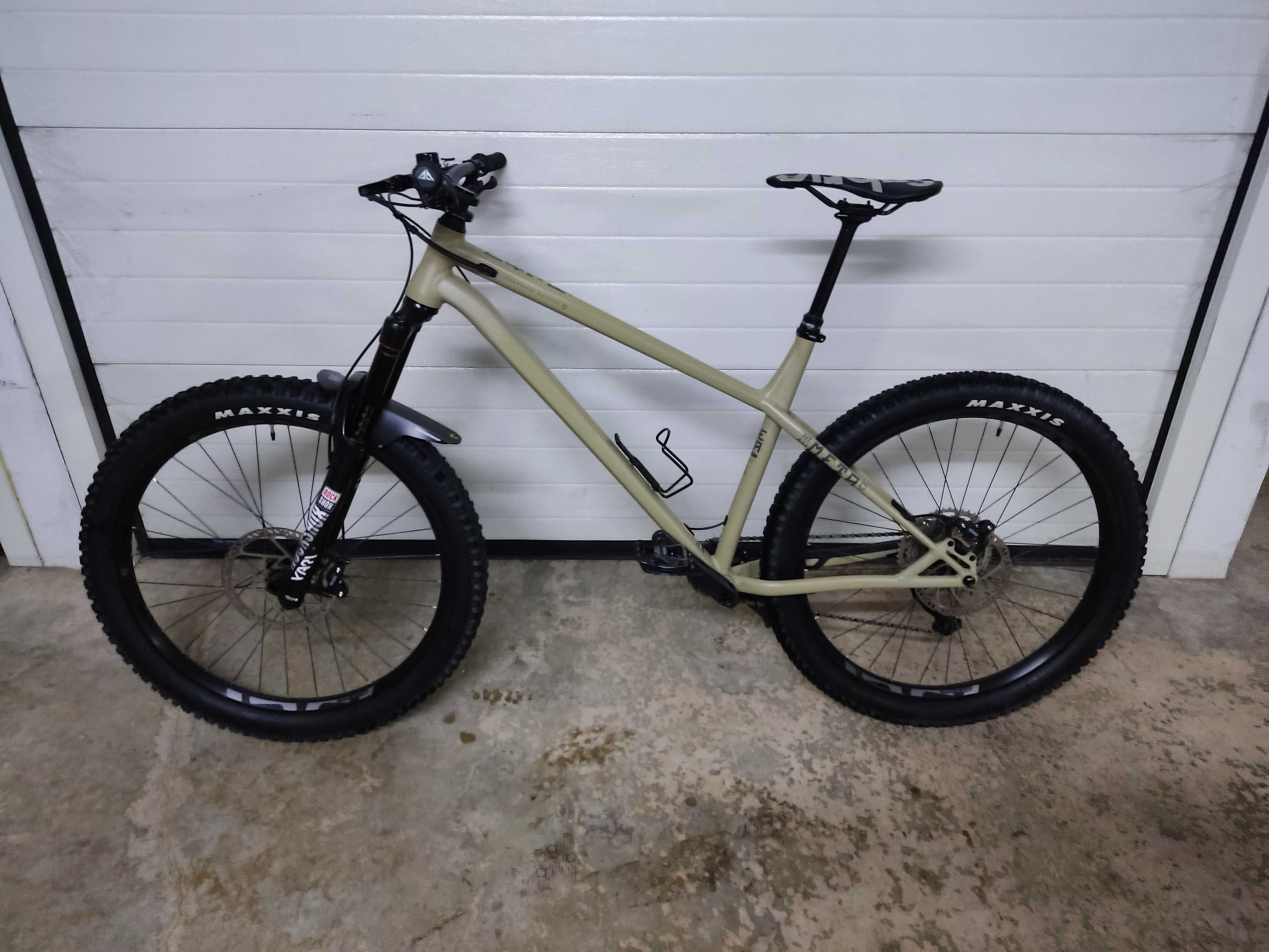 Bicicleta Enduro Commencal meta ht am origin 27.5 hardtail bike 2021