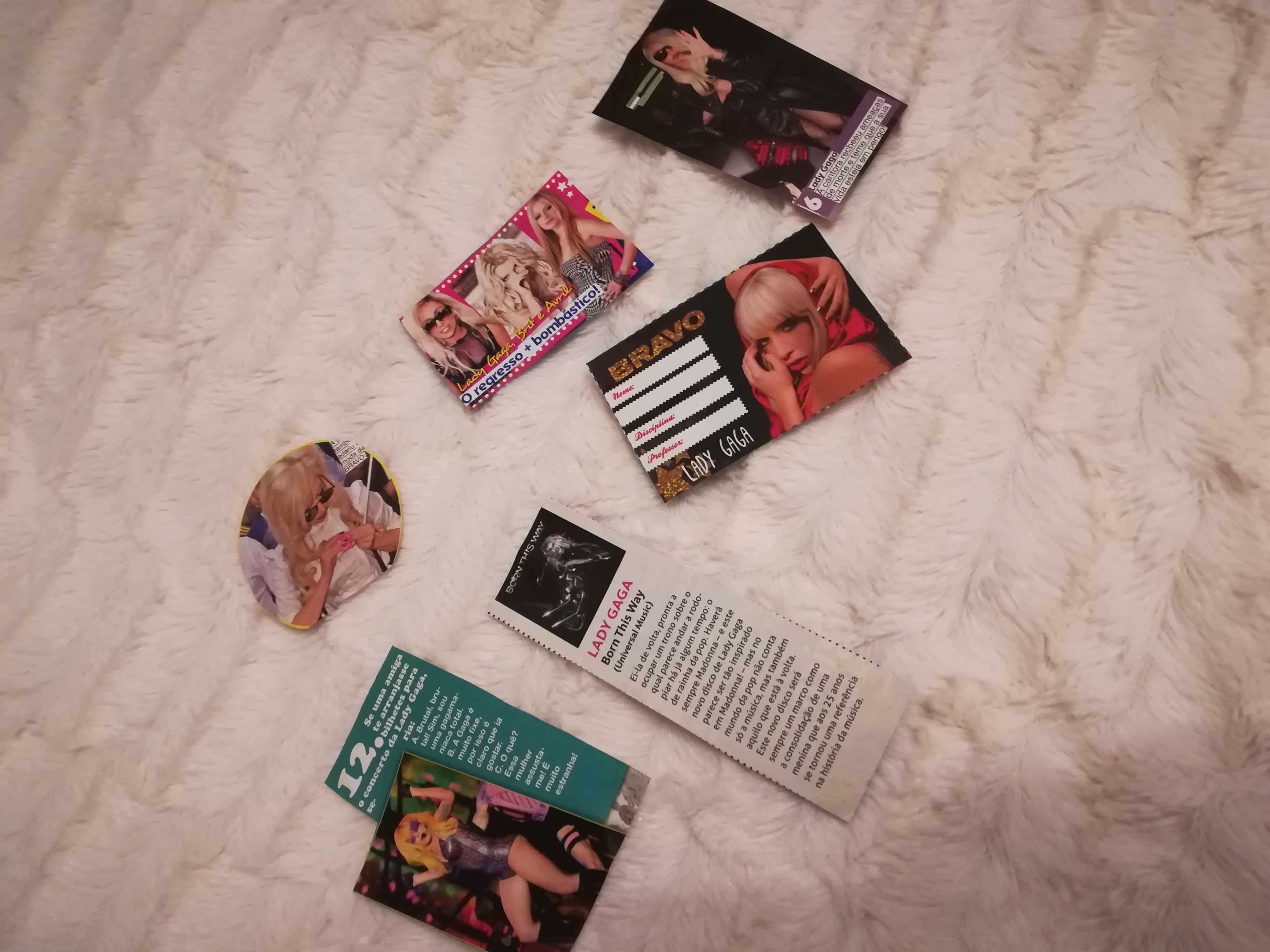 Páginas de Revistas e Recortes da Lady Gaga - Colecção