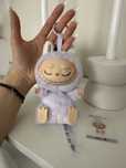 The Monsters Labubu Have a Seat Zizi Fioletowy Brelok Pop Mart