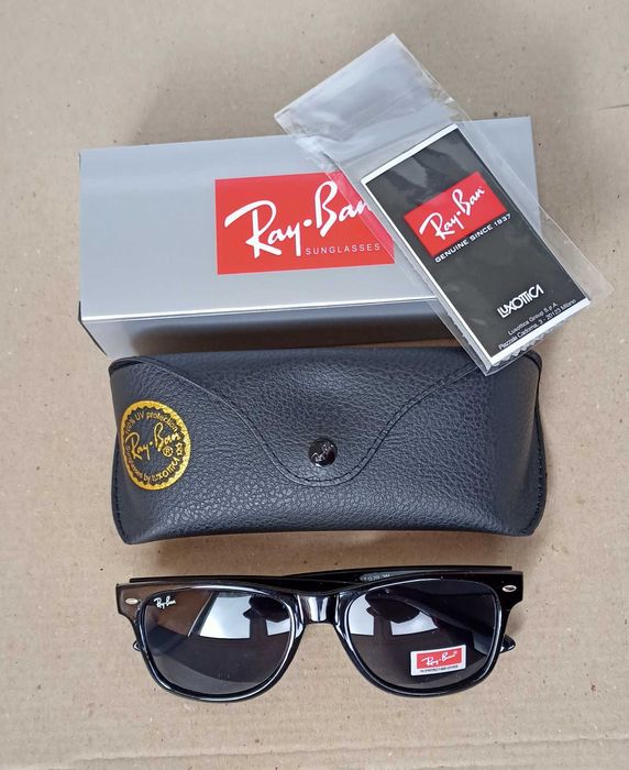 Солнцезащитные очки Ray Ban wayfarer 2140 черные, с комплектом