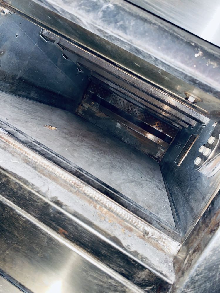 Forno da marca Ramalhos