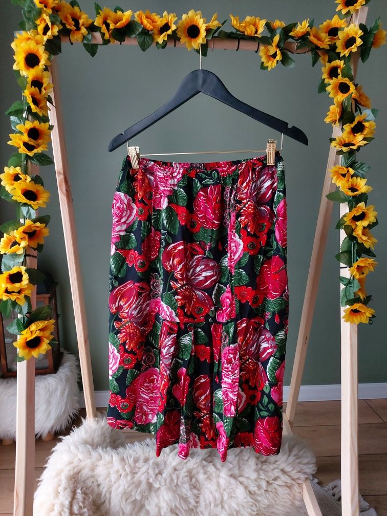 Damska spódnica Midi w kwiaty na gumce róże XL z falbanką z tyłu flowe