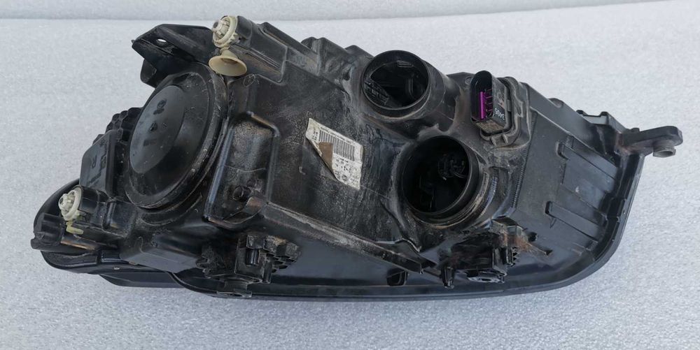 Фара правая Volkswagen Caddy 2015-2020г.в. оригинал