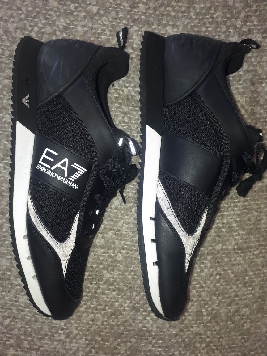 Чоловічі кросівки " Emporio Armani EA7 "