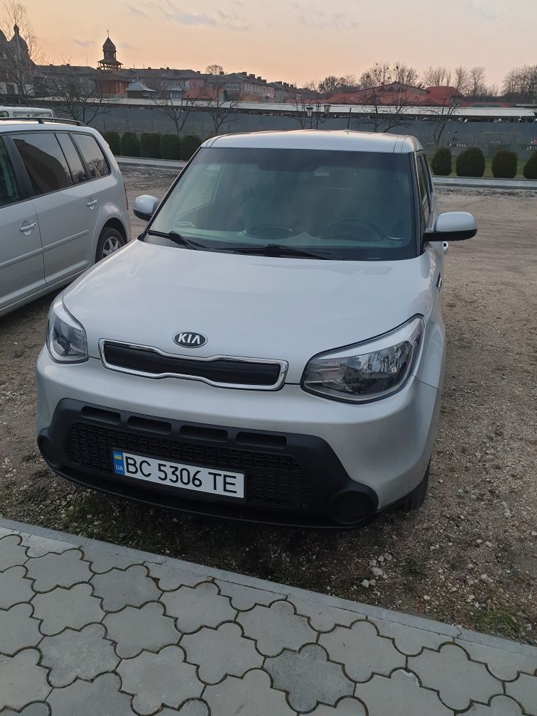 Kia soul Base 1.6 бензин автомат