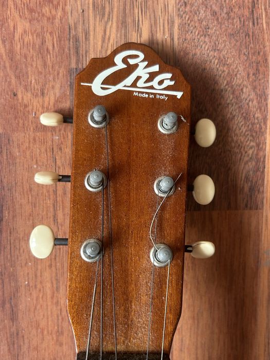 Акустическая гитара Eko Италия