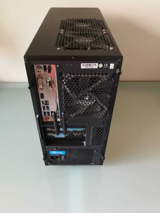 PC Desktop AMD Ryzen 7 2700X - Radeon RX580 Nitro 8GB - 32GB RAM DDR4