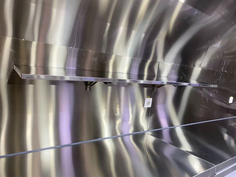 Przyczepa gastronomiczna FoodWagon w stylu Airstream 4m