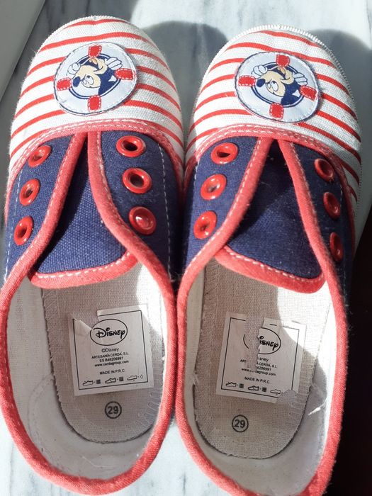 Tenis Mickey tamanho 29