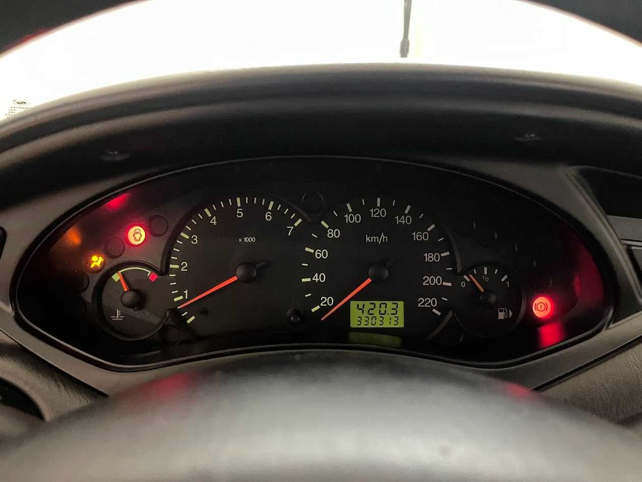 Ford Focus 1.8TDCI SW GUIA