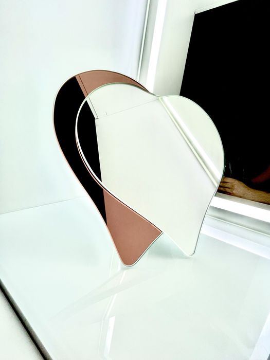 Lusterko lustro serce do makijażu