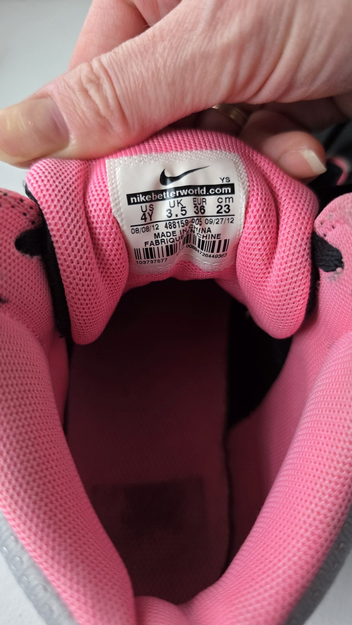 Кросівки Nike оригінал, 36 р для дівчинки