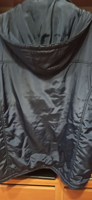 Продам чоловічу курточку