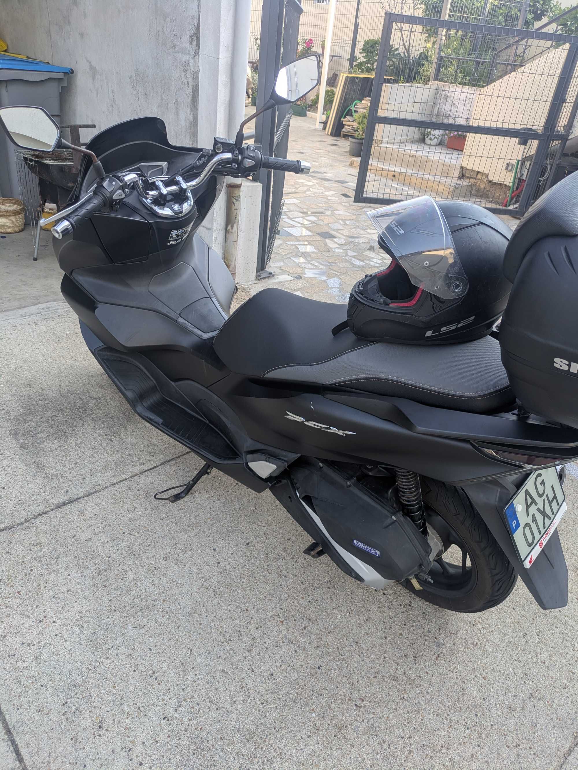Honda PCX 125CC - 2021