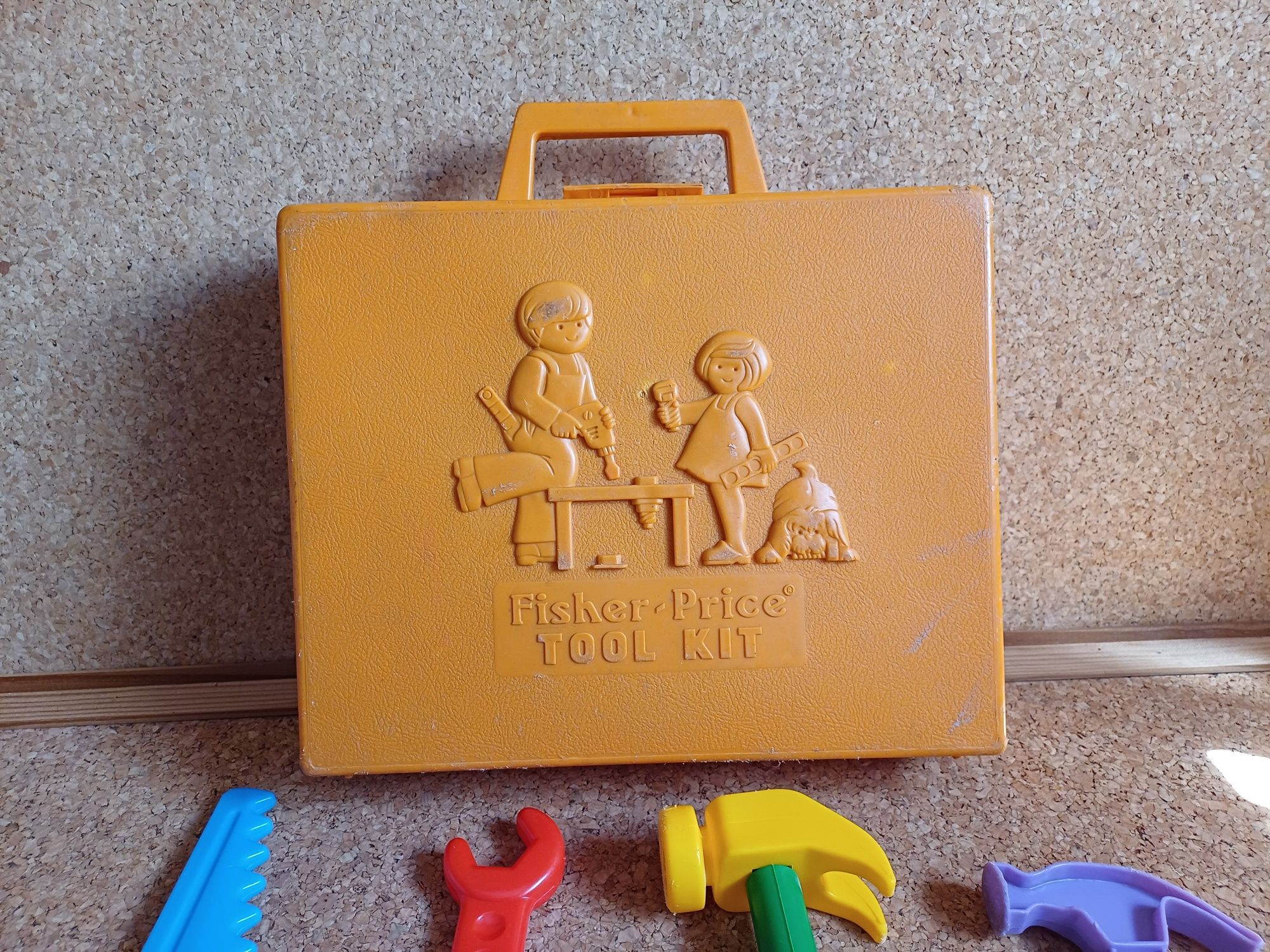 Fisher Price ano 1977, caixa de ferramentas. Vintage.