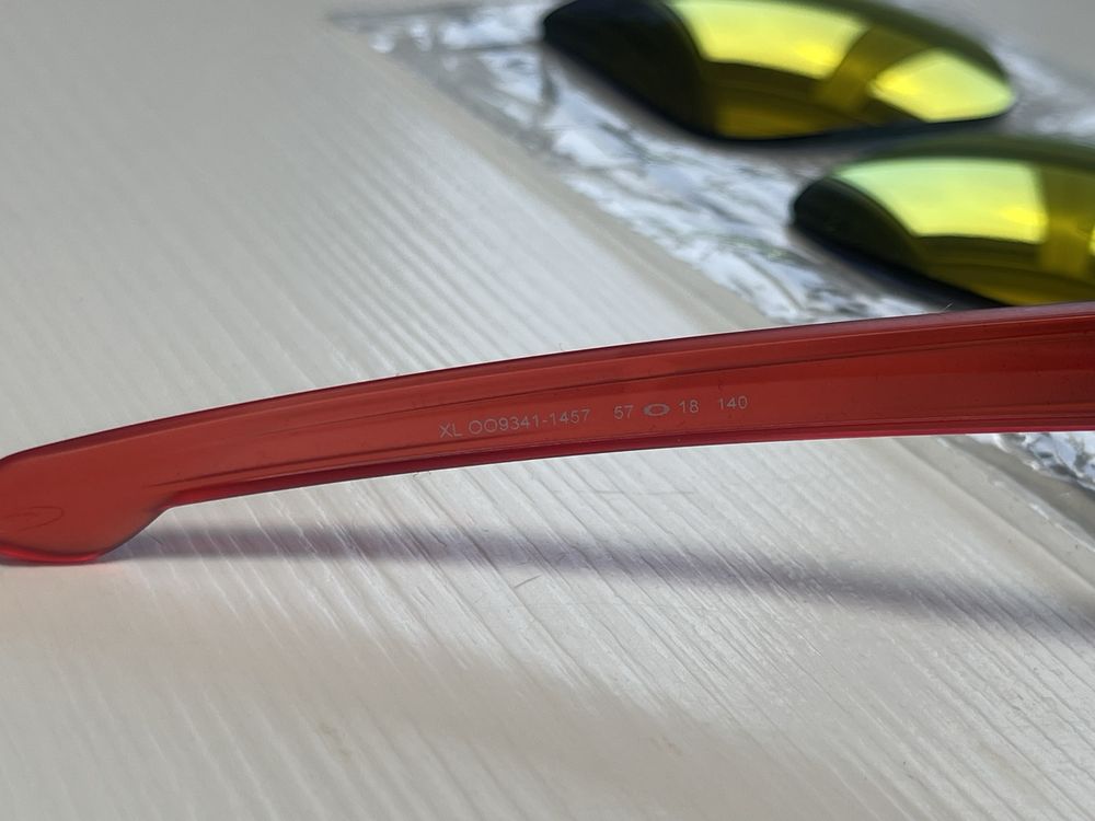 Очки Oakley Sunglasses Sliver XL + поляризованные линзы Fuse+ чехол