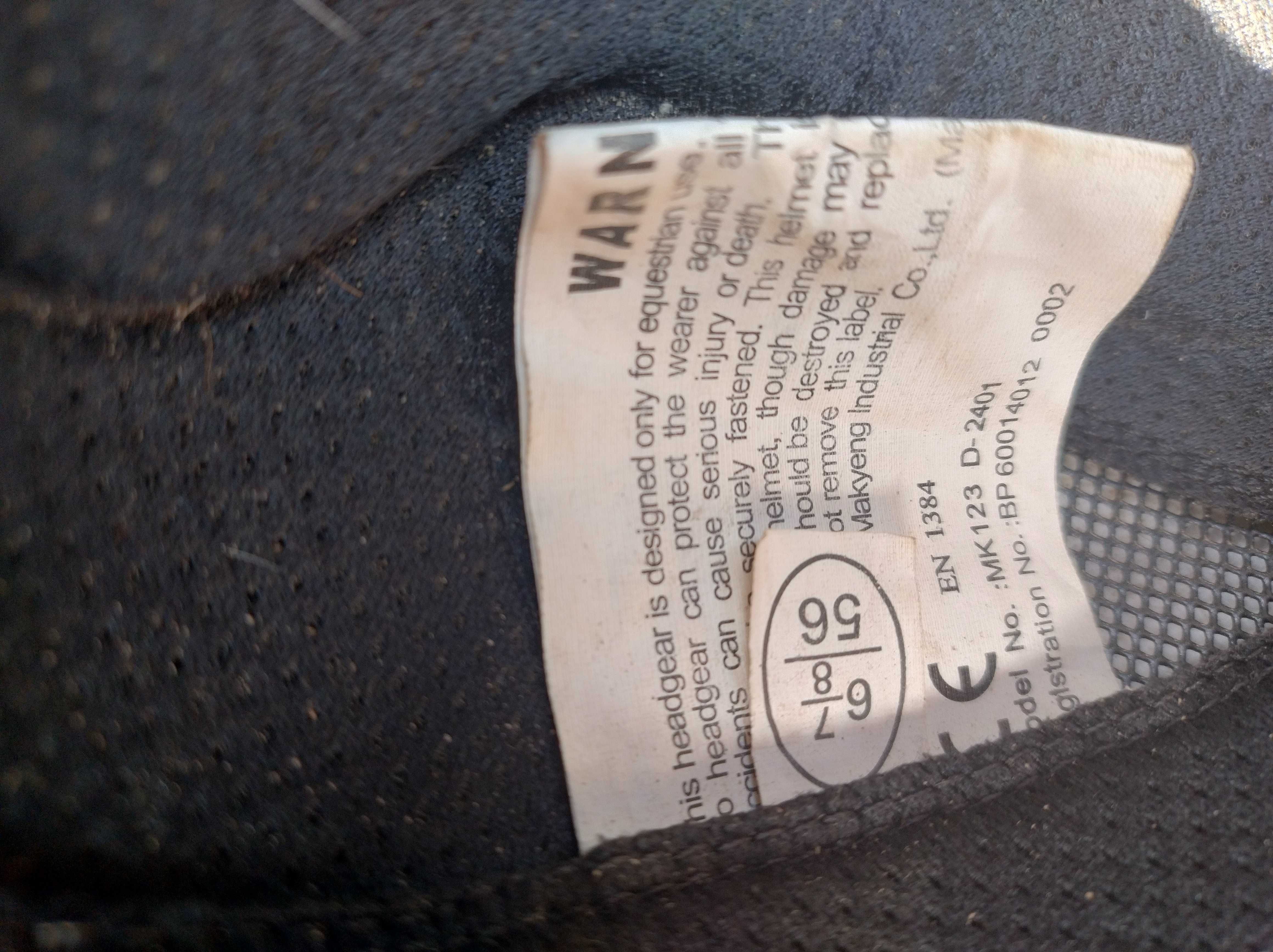 Kask jeździecki Toczek Tattini rozmiar 56