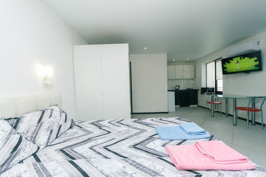 Подобово 1к на Лук