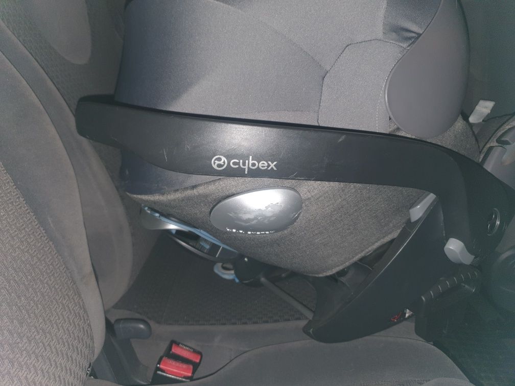 Cybex cloud q Platinum plus adaptery
