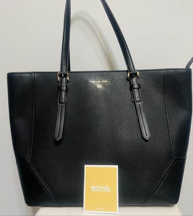 Michael kors torebka logowana z USA czarna na ramię