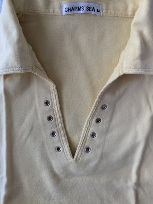 Polo amarelo tamanho M