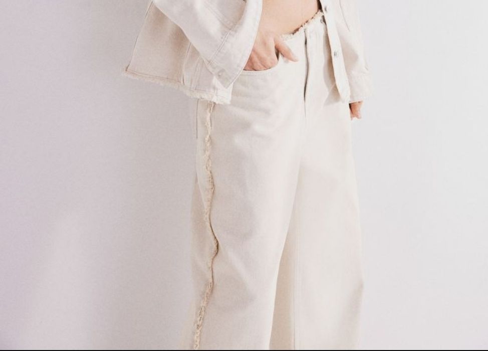 Baggy low jeans H&M z postrzępionymi brzegami. Nowe wyprzedane TANIEJ!