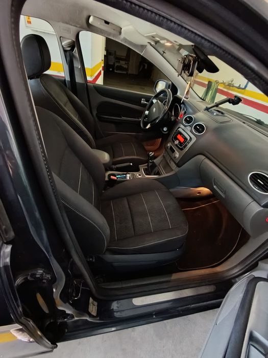 Carrinha Ford Focus 1.6 Titanium
