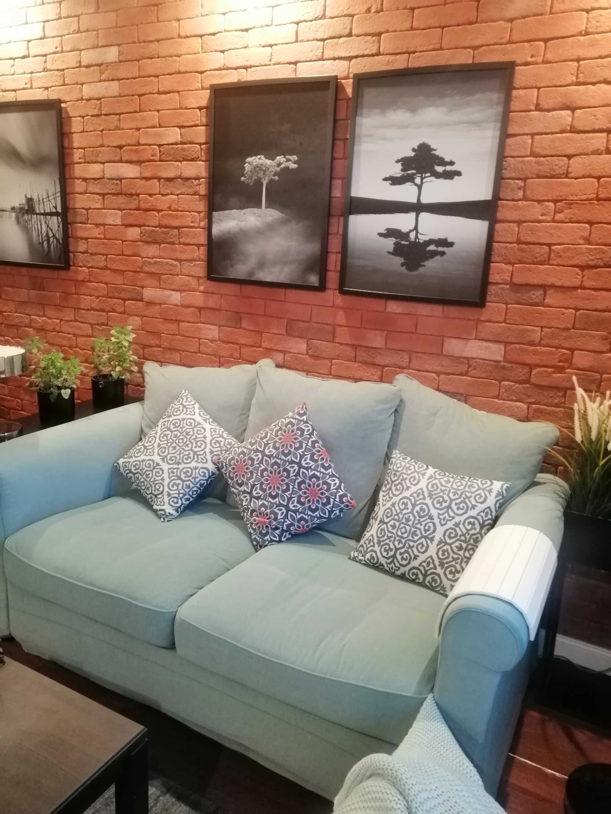 Sofa z Ikea w pięknym miętowym kolorze