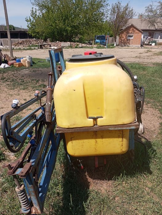 Продам бочку 600 літрів до трактора