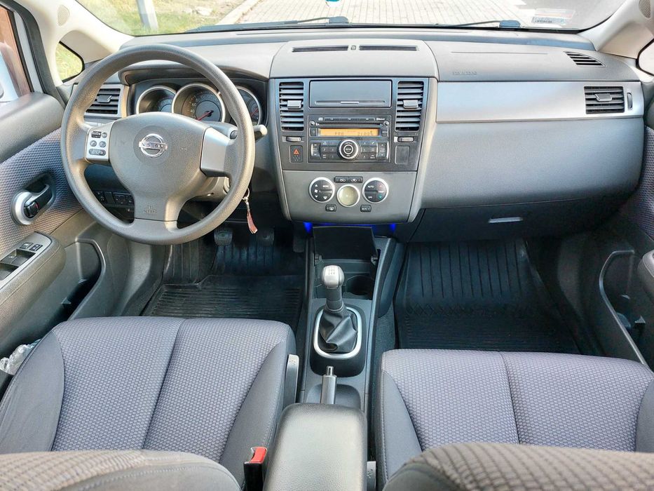 Salon PL I właściciel