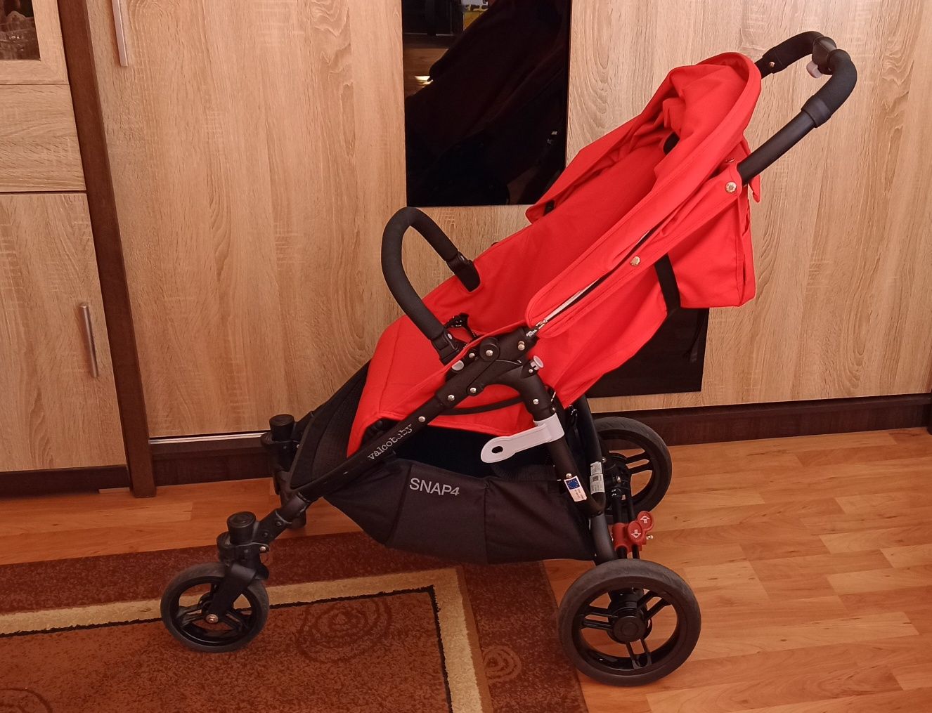 Wózek spacerowy valcobaby snap 4 sport fire red
