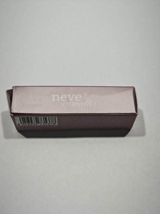 Pomadka Do Ust  Neve Cosmetics Meringata - Różowa