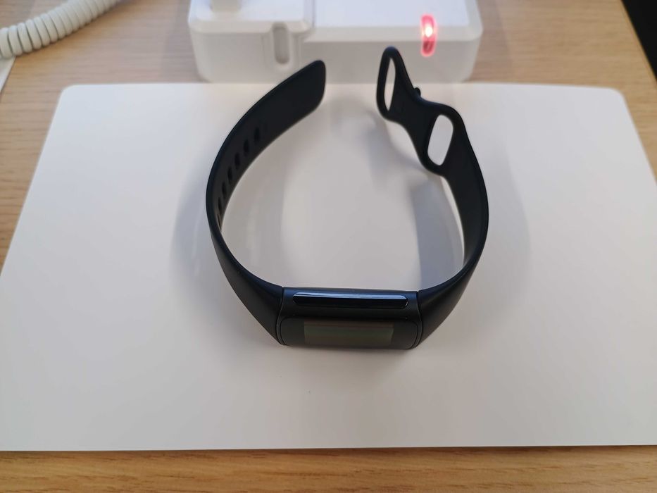 Opaska sportowa Fitbit Charge 5 - 2 lata gwarancji