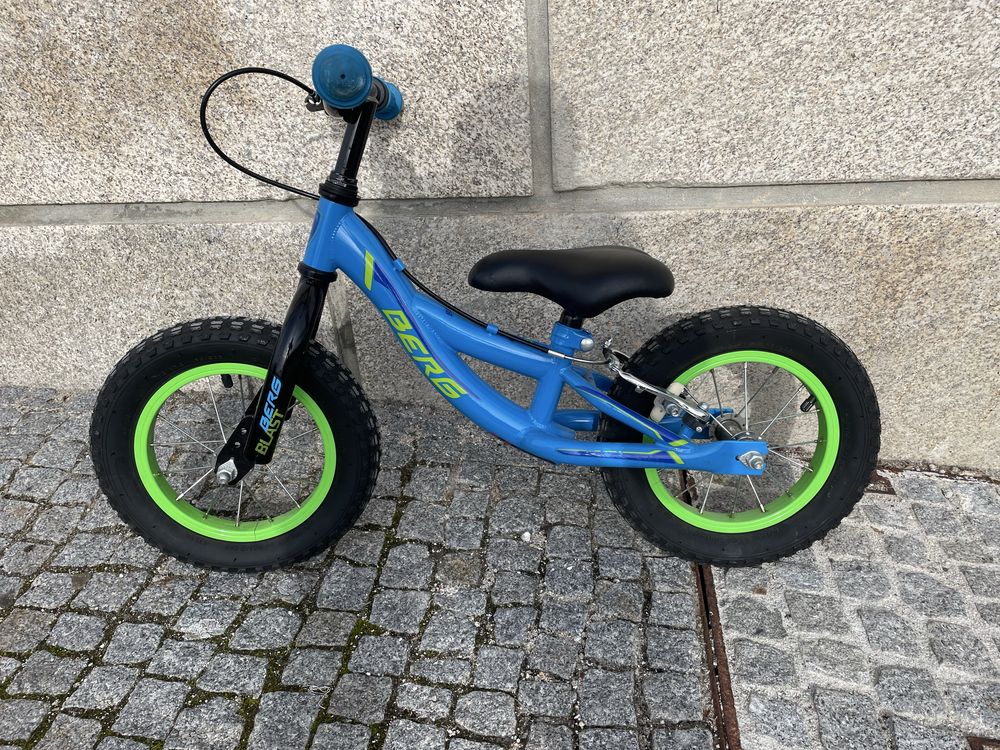 Bicicleta criança sem pedais