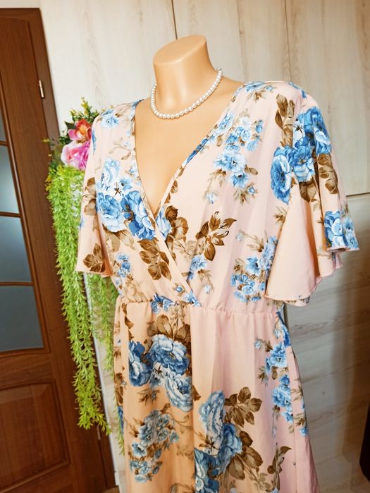 Sg Urocza kopertowa letnia sukienka  44 , XL shein