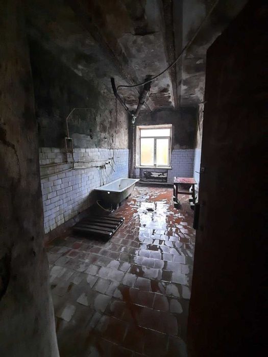 Продам комнату в коммуналке по мегавыгодной цене...