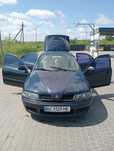 Легковий автомобіль mitsubishi