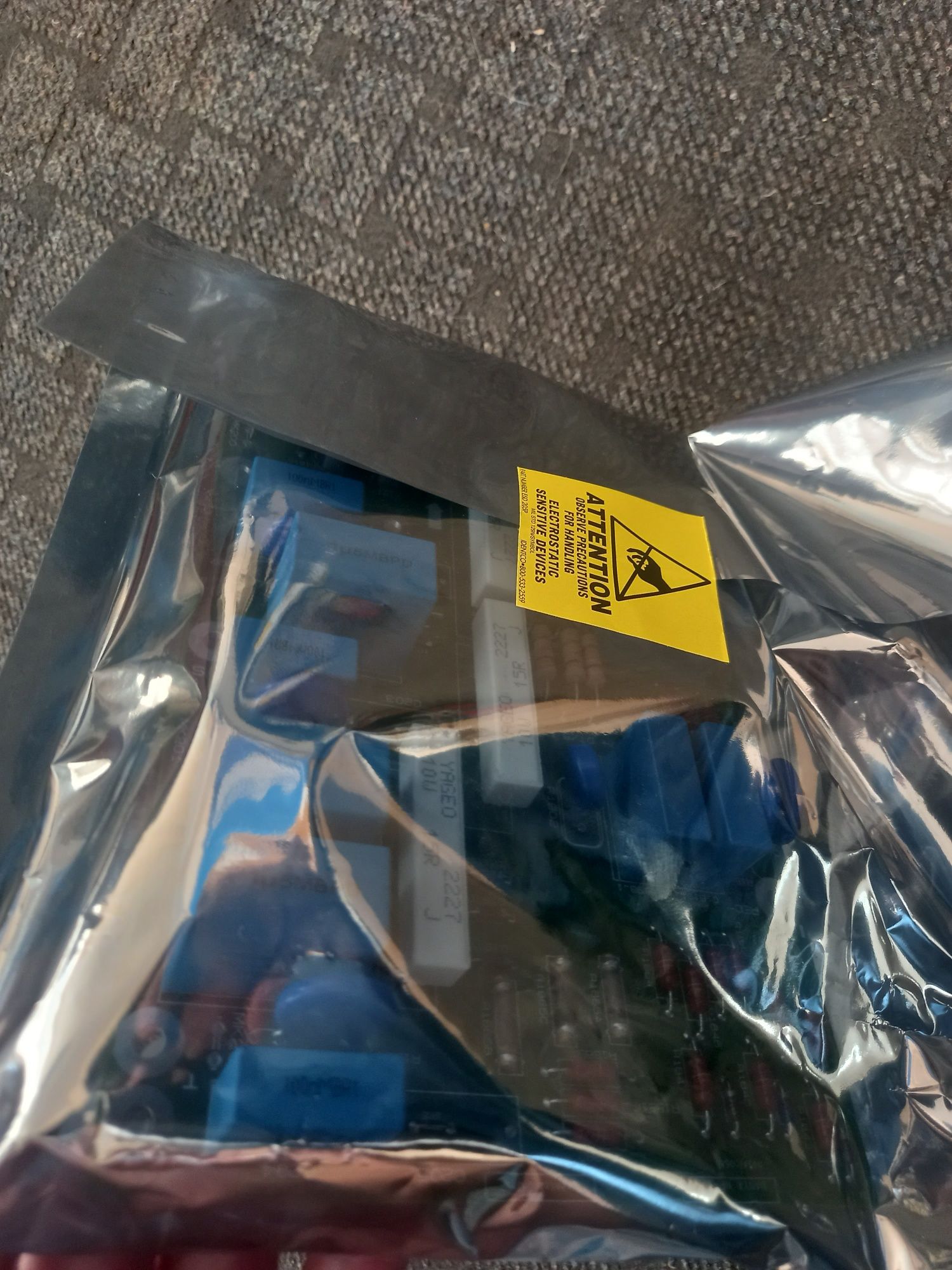 Плата для частотника Danfoss FC-102N160T4E20H2XX