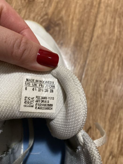 Високі кросівки Adidas 37р.- 24 см