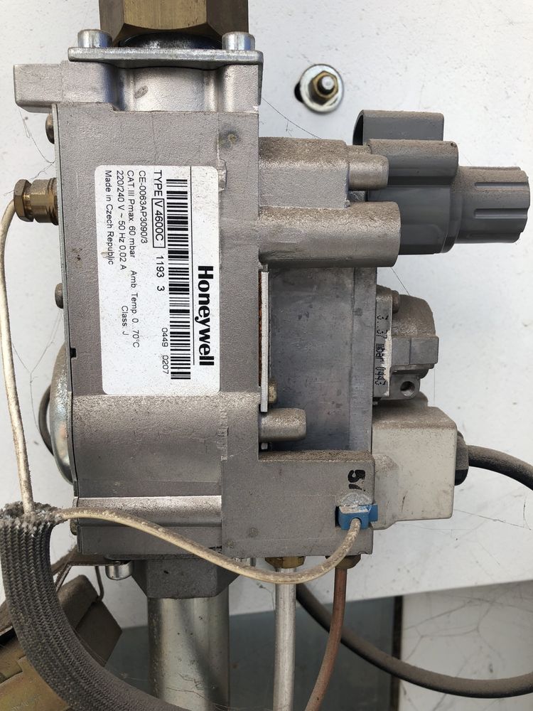 Газовый котел Ferroli PEGASUS F2 N 51T 51кВт