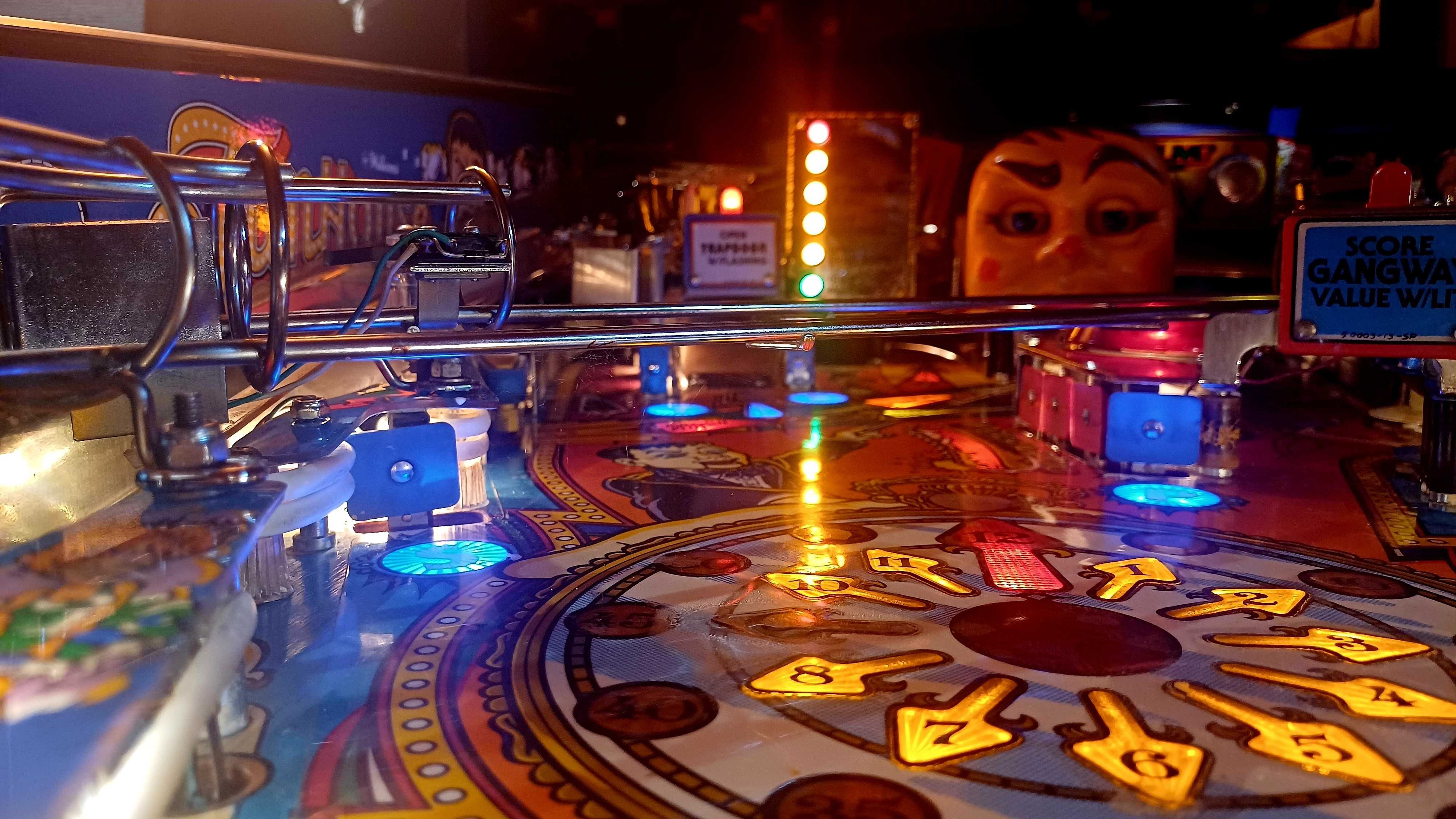 Flipper Fliper Pinball FUN HOUSE Piękny Stan